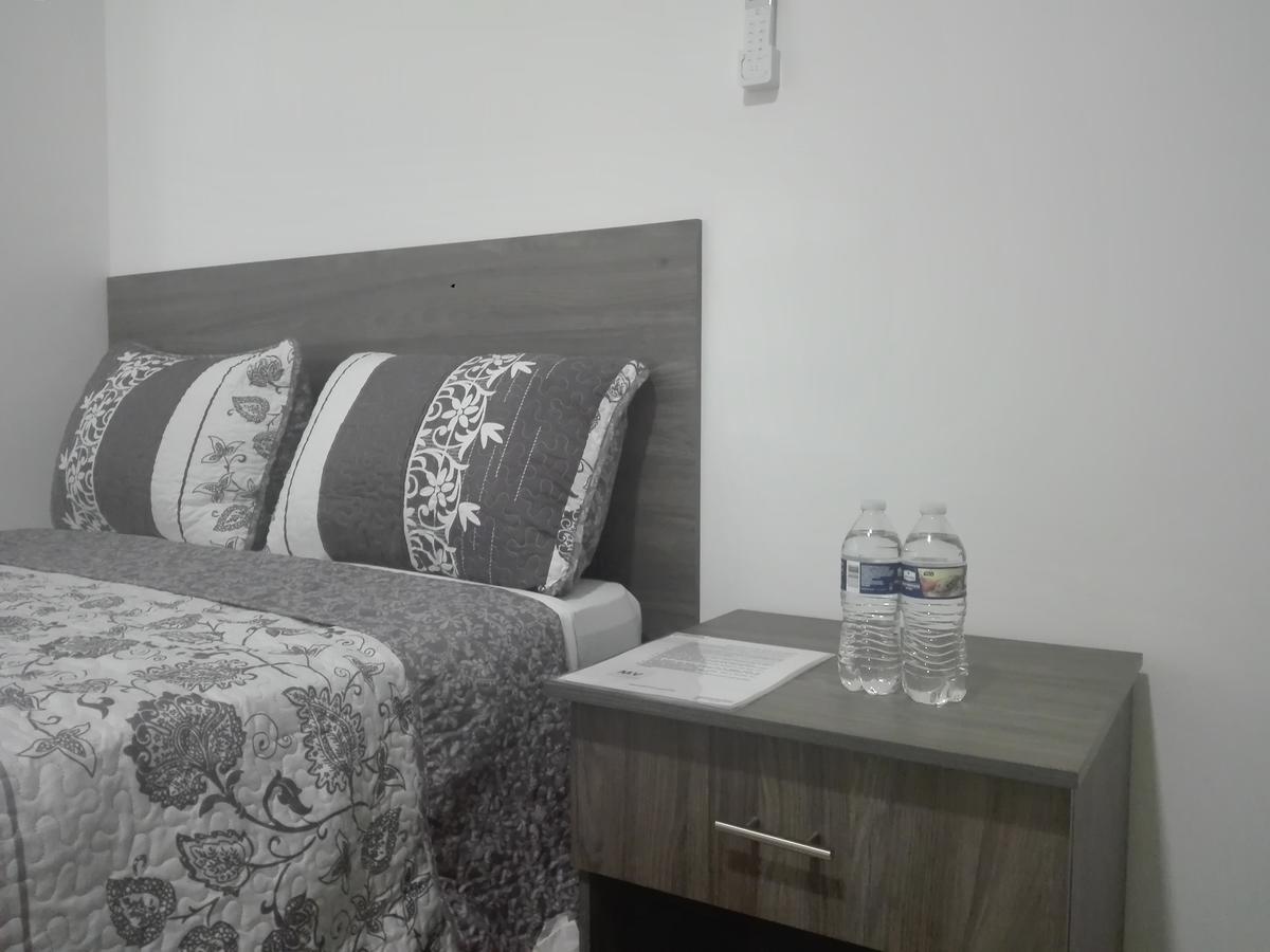 Mv Suites Suc. Capilla Monterrey Bagian luar foto